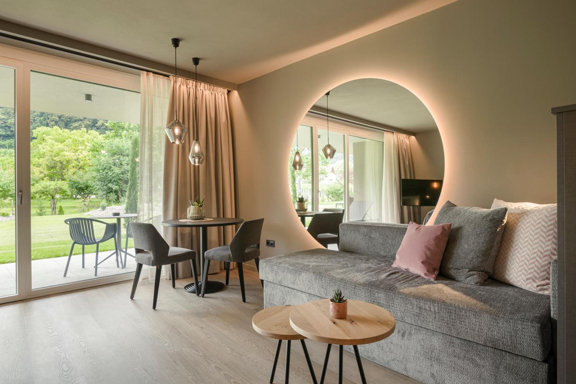 Belia Lofts - Adults Only - Apartments Appiano Sulla Strada Del Vino Exterior photo