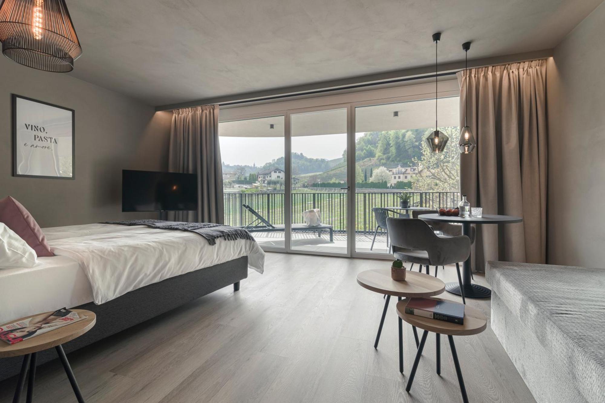 Belia Lofts - Adults Only - Apartments Appiano Sulla Strada Del Vino Exterior photo